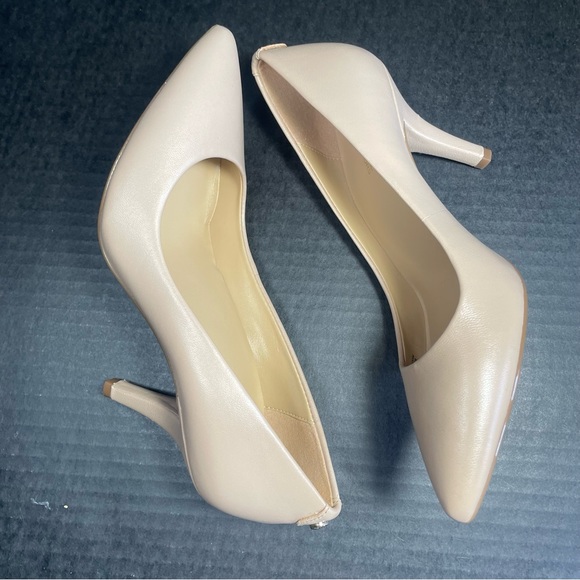 BNWOB MICHAEL KORS LIGHT NUDE HEELS SIZE 5.5M PRICE FIRM - Picture 6 of 15